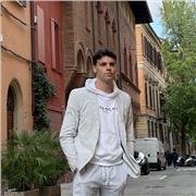 Laureando in Economia e Finanza offre ripetizioni di Inglese e Spagnolo